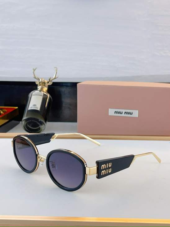 Picture of Miu Miu Sunglasses _SKUfw80049265fw